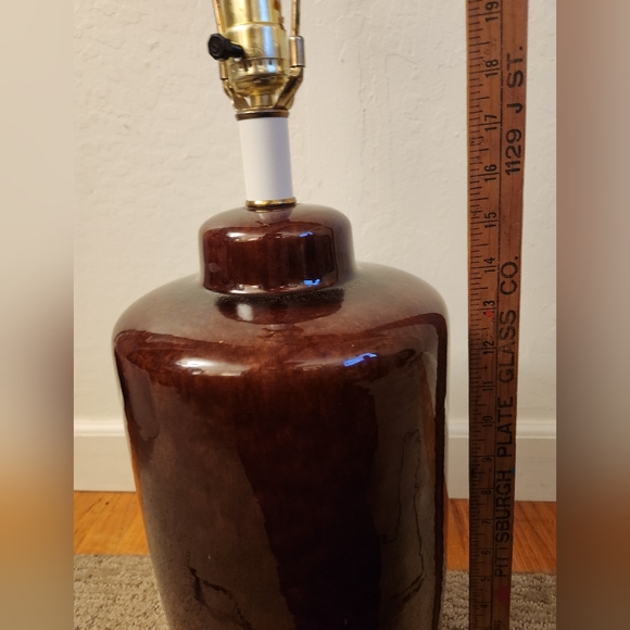 Vintage High Gloss Brown/Red Glazed Table Lamp